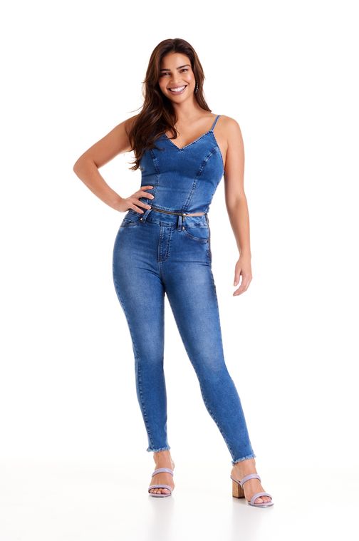 macacão jeans patoge