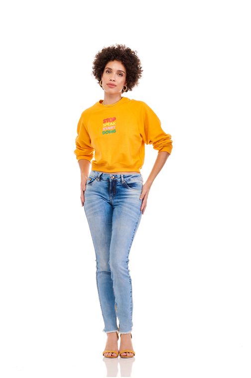 Calça Patogê feminina jeans skinny com zíper na barra cintura baixa regular (G2) Cor:UNICA; Tamanho:36