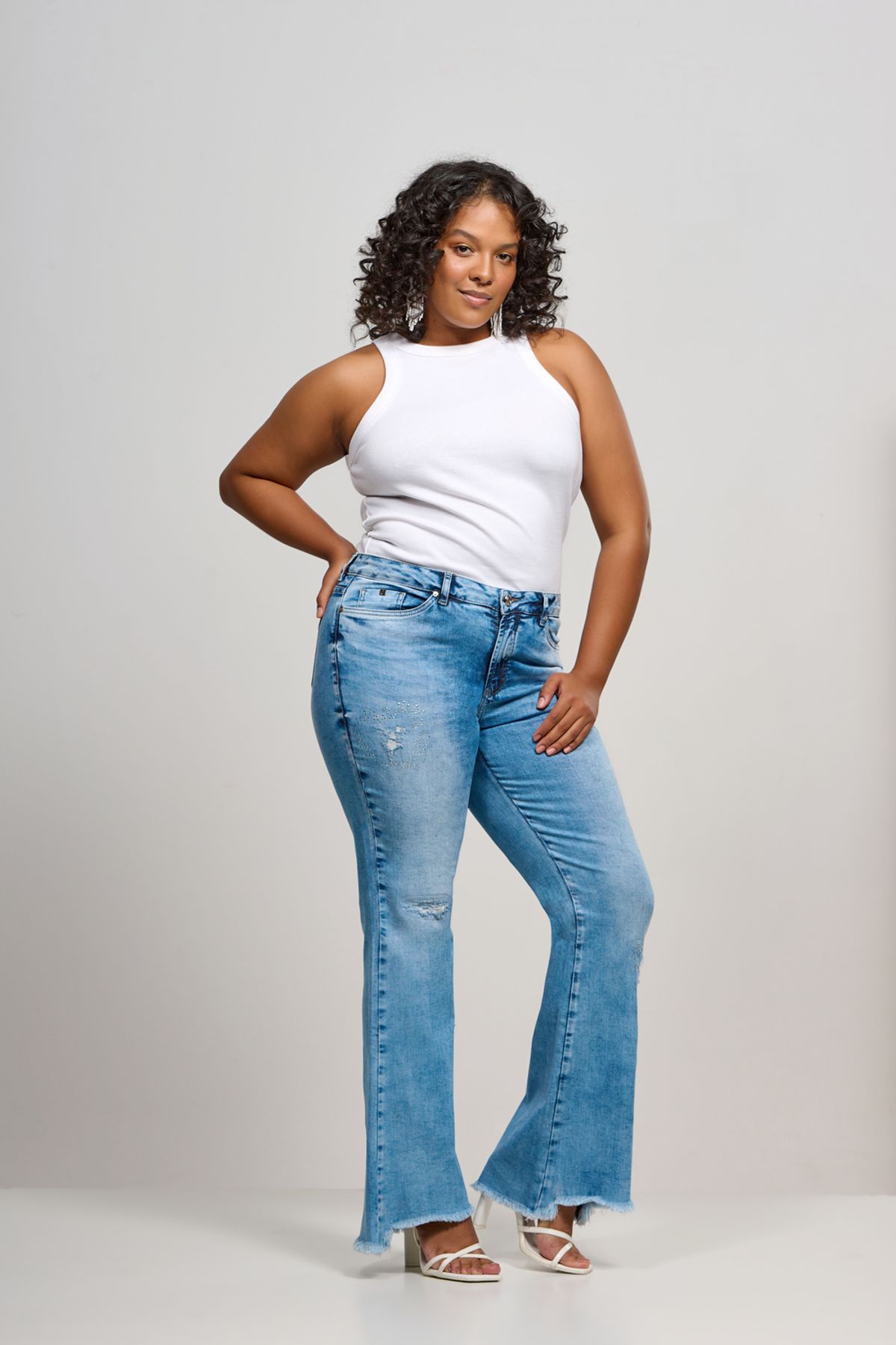 Calça Patogê feminina flare curvy jeans cintura média (G3) CL37135 - patoge