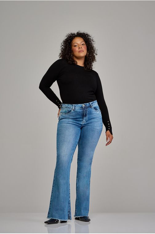 Calça flare curvy jeans feminina Patogê cintura média (G3) CL37580 Cor:UNICA; Tamanho:42